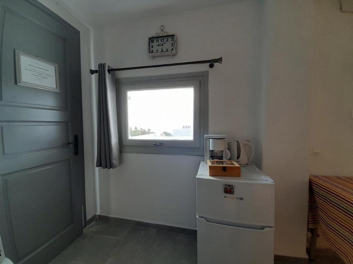 Sunny Guest House New Port Mykonos Tourlos Dış mekan fotoğraf